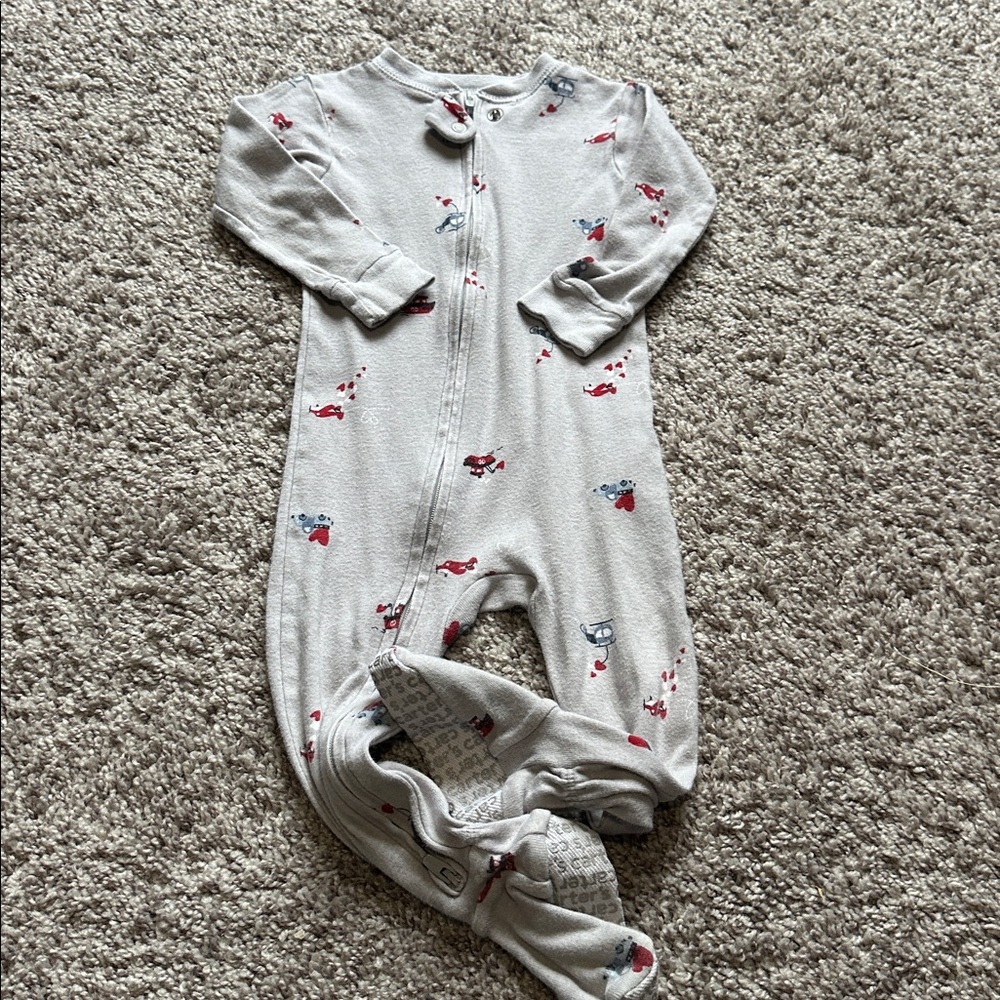 Carter's Valentines Day bundle - Picture 5 of 8